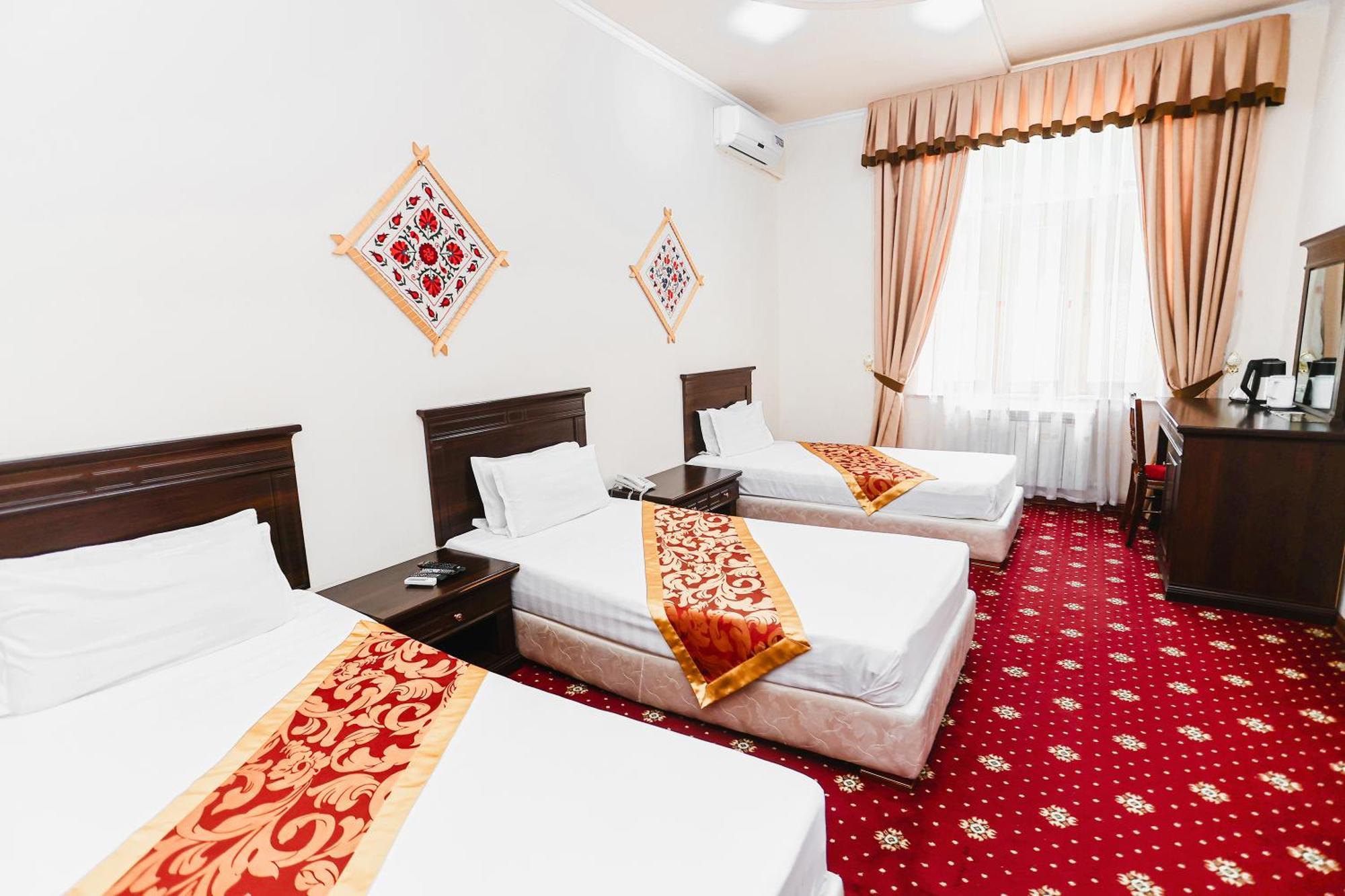 Hotel Yangi Sharq Samarkand Exterior foto